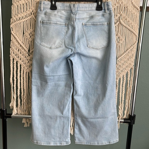 For Luv Of Denim - Picture 6 of 10